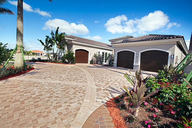 Best Custom Driveway Pavers  in Altamont, IL