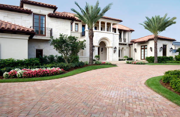 Best Decorative Driveway Pavers  in Altamont, IL