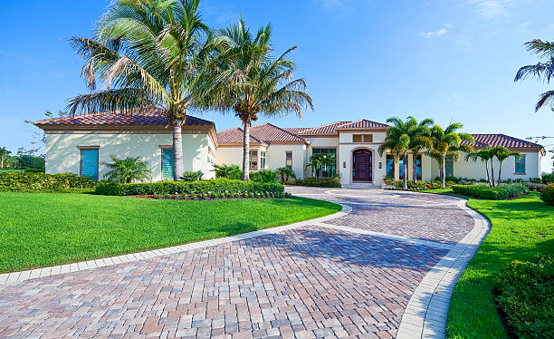 Best Decorative Driveway Pavers  in Altamont, IL
